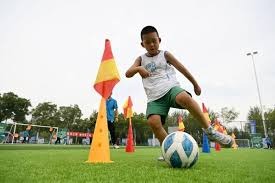 杜震宇祝贺邵佳一：带队走出低谷，球迷要支持我们的本土教练